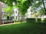 Hofansicht - **Gemütliche 2-RWG – Laminat – Tageslicht-Bad mit Wanne – Balkon ** WE 11**