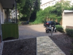 Hofansicht - ** TOLLE 2-RWG MIT EBK - FUßBODENHEIZUNG - BAD MIT DUSCHE **WE 02**