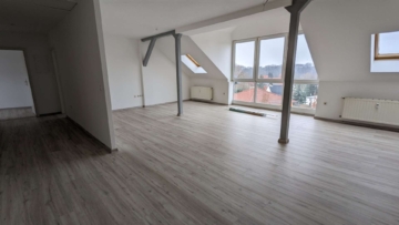 ***TOP Lage – Sanierte 3 RWE im DG mit EBK – 2 Bäder – Dusche und Badewanne***WE 06***,  Ritterstraße 5, 04442 Zwenkau, Dachgeschosswohnung