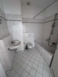 Referenzbild Bad - *IMMOBILIE IN TOP LAGE* – Gemütliche 2-RWG mit Laminat, Bad mit Wanne, Balkon **WE01**