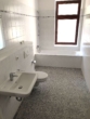 Bad - **GERÄUMIGE 2-RWG IN SUPER LAGE** TAGESLICHTBAD MIT WANNE, BALKON *WE 03 VH*