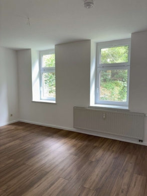 **SCHICK SANIERTE 2-RWG**Tageslichtbad mit Wanne & Garten zur gemeinschaftlichen Nutzung**WE 01**, Schloßberg 6, 04838 Eilenburg, Erdgeschosswohnung