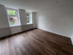 Wohnzimmer - **Sanierte 2-RWG mit Wanne und Garten zur gemeinschaftlichen Nutzung **WE 01**