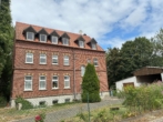 Hausansicht - **SCHICK SANIERTE 2-RWG**Tageslichtbad mit Wanne & Garten zur gemeinschaftlichen Nutzung **WE 01**