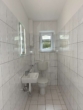 Gäste-WC - **SCHICK SANIERTE 2-RWG**Tageslichtbad mit Wanne & Garten zur gemeinschaftlichen Nutzung **WE 01**