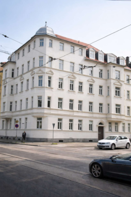 *** SELTENE GELEGENHEIT IN DER SÜDVORSTADT * 2 RWG mit Tageslichtbad – Balkon – EBK*** WE 04 ***,  Kantstraße 38, 04275 Leipzig, Erdgeschosswohnung