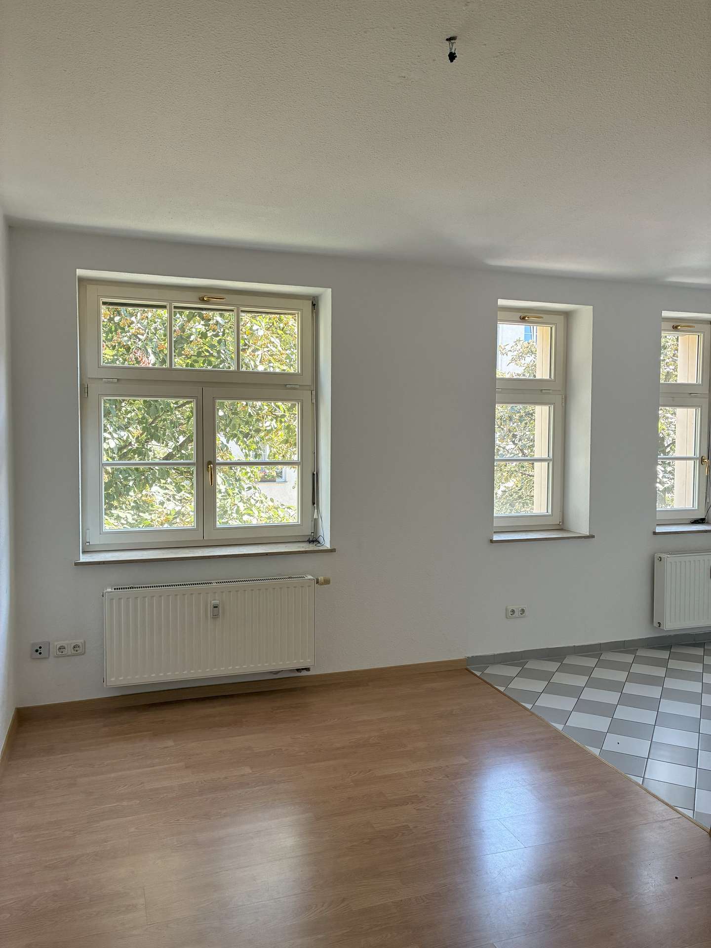 Wohn-/ Schlafzimmer
