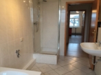 Bad - Dusche - *STILVOLLE KAPITALANLAGE*COOLE MAISONETTE MIT EINBAUKÜCHE, TAGESLICHTBAD, WANNE & DUSCHE*WE 09*